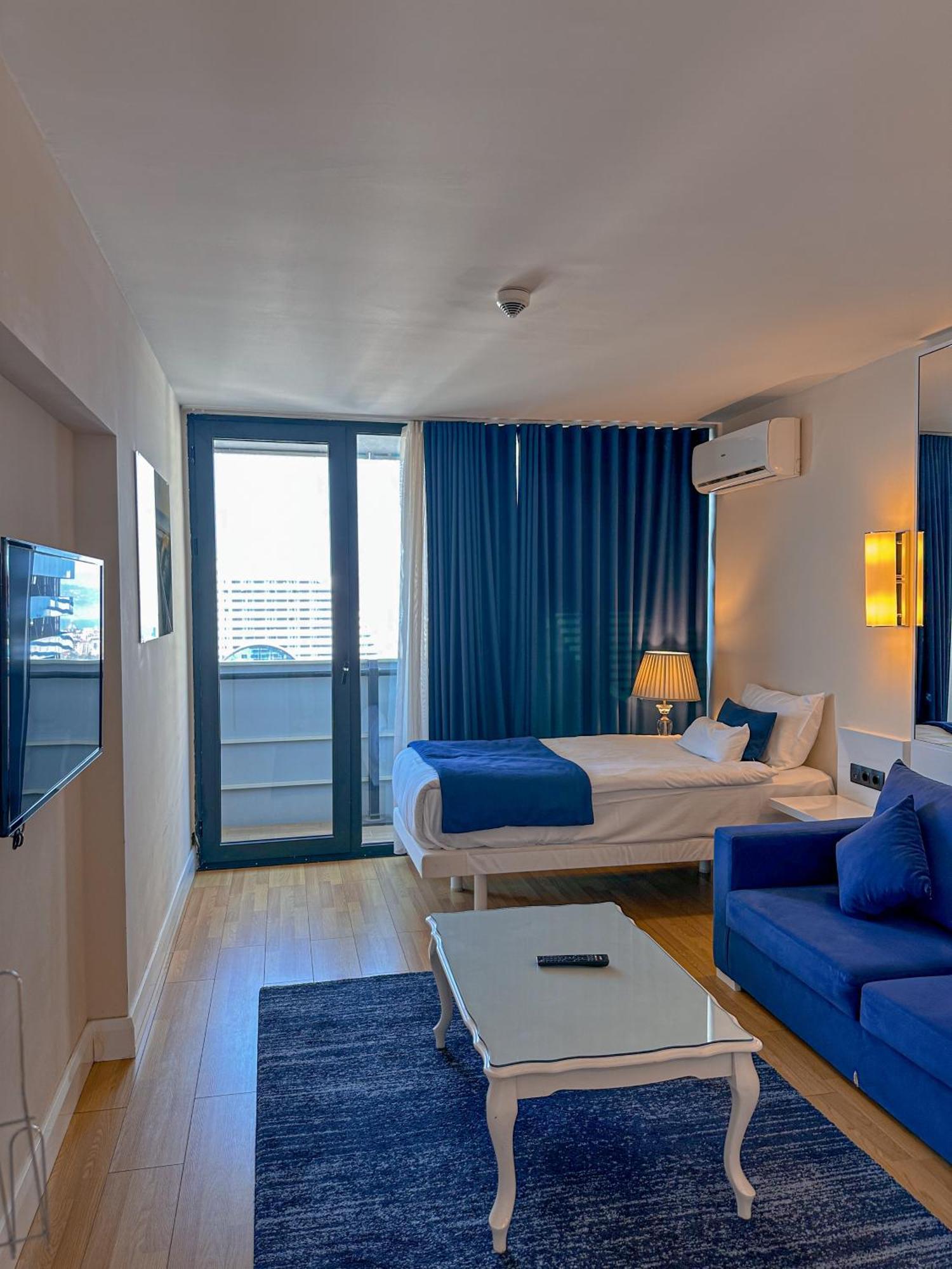 Batumi Floor40 Hotel Exterior photo